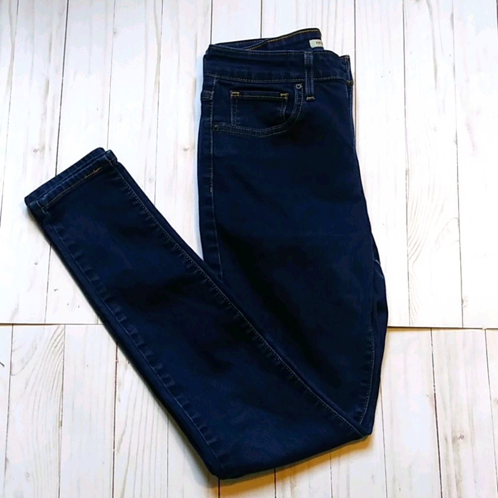 Levi's 721 High Rise Skinny Size 27
